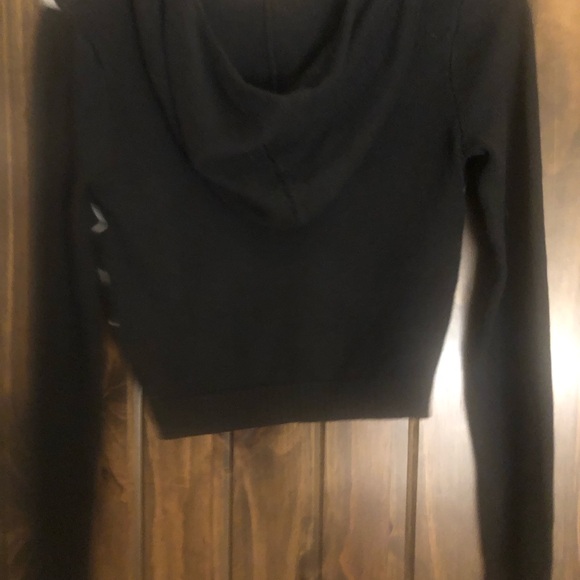 Hollister Cropped Argyle Print Zippered Sweater Medium - Picture 3 of 7